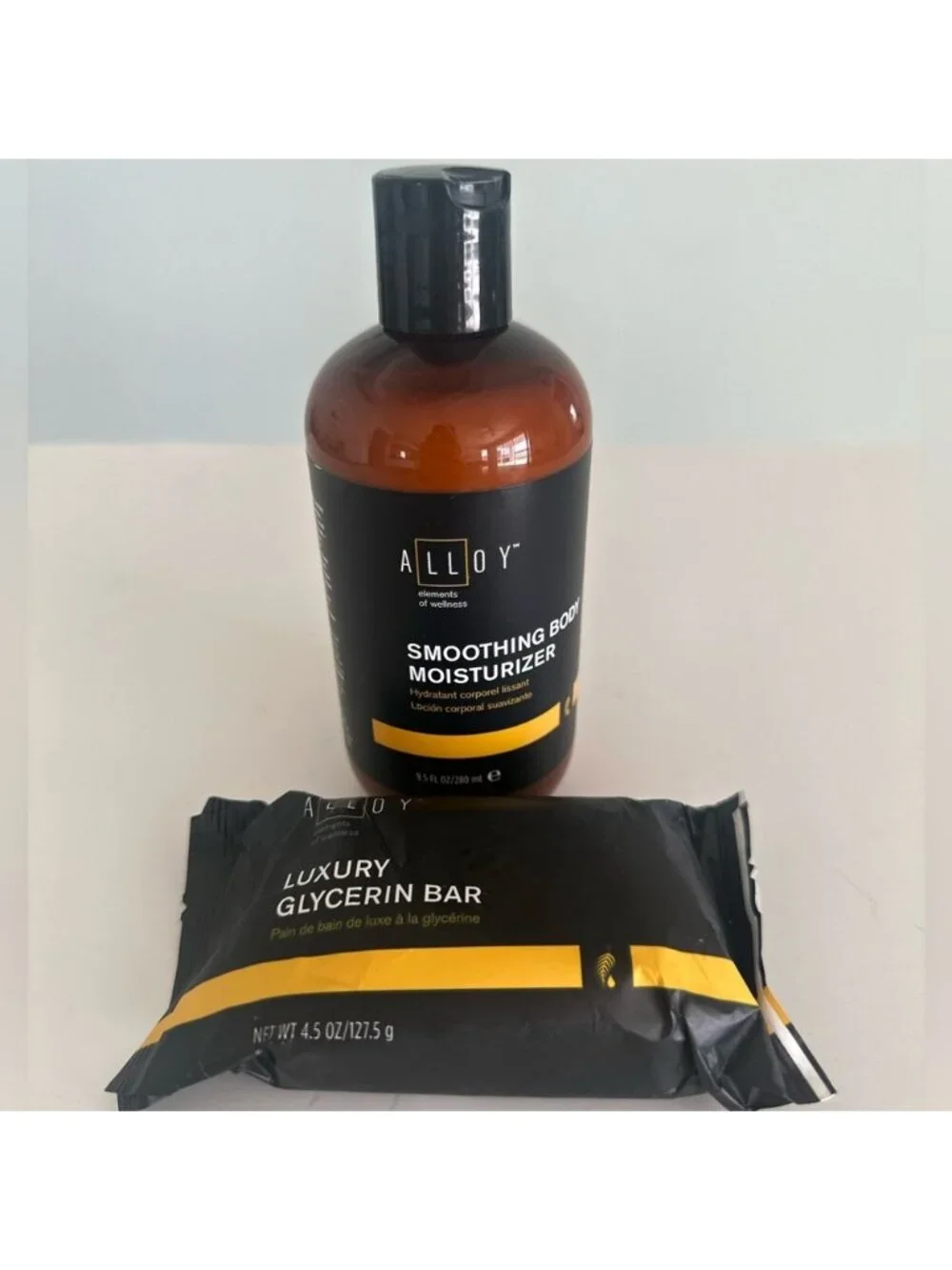 ALLOY Men's Grooming Set - Moisturizer & Bath Bar
